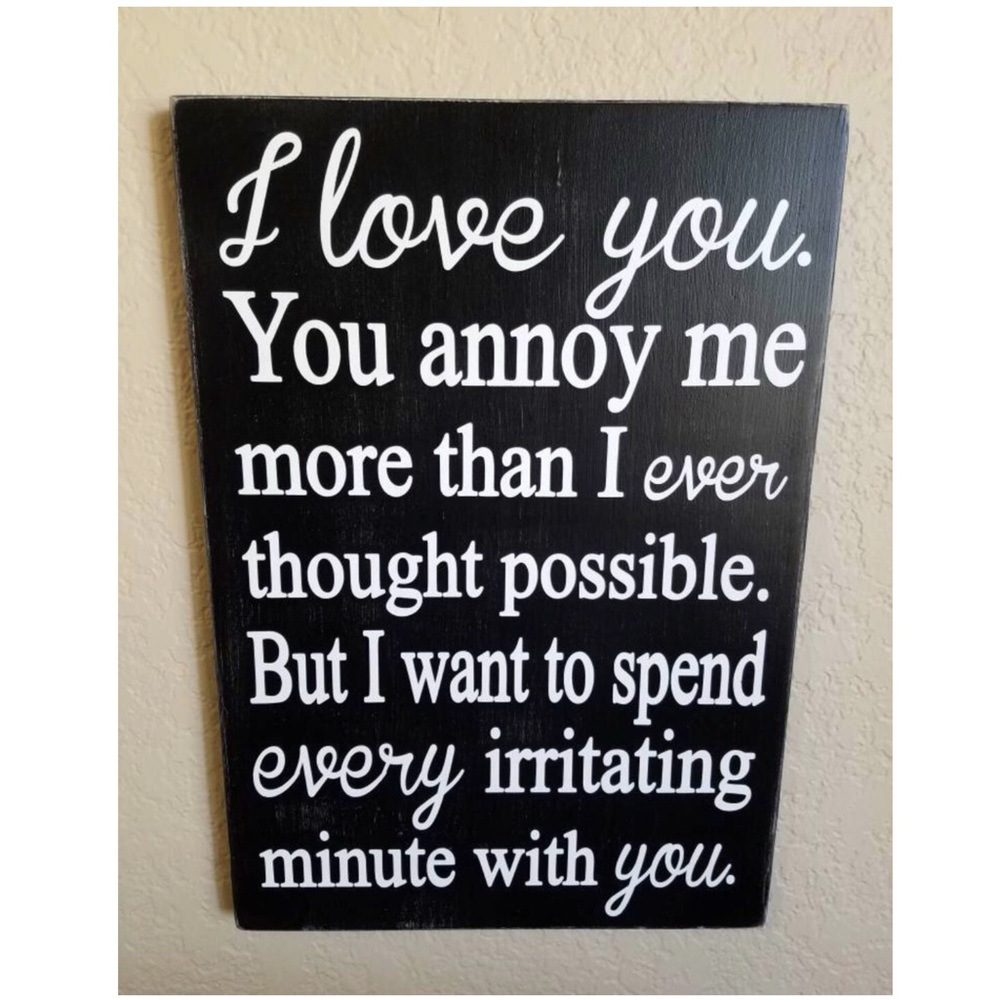 FUNNY I Love You Sign